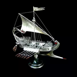 Серебряный корабль "Галера" с нефритом